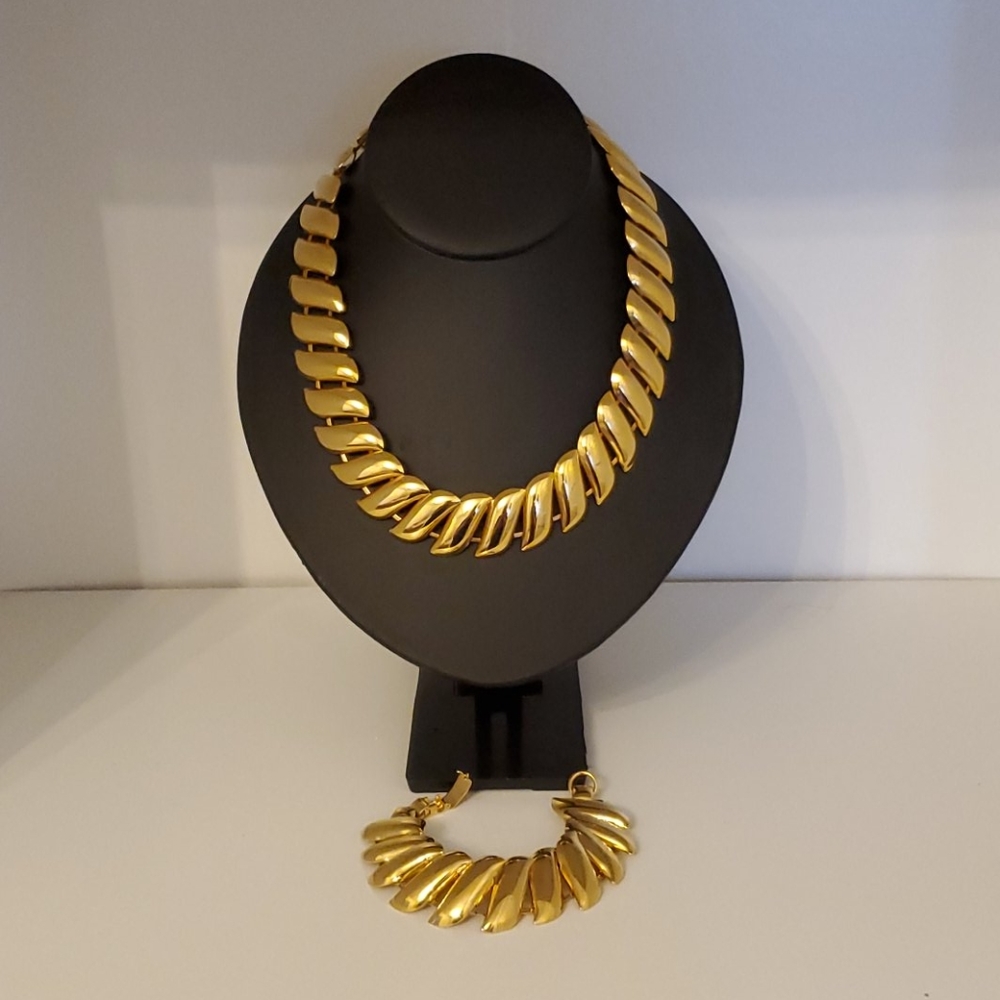 Vintage necklace  set